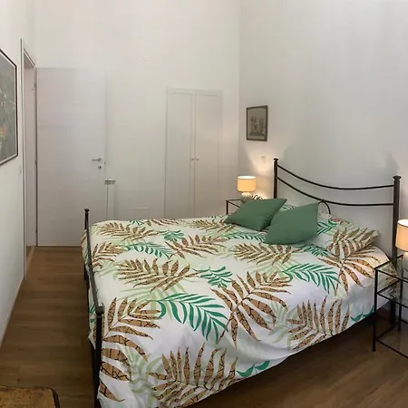 Circus Maximus N.2 - At 400m Metro